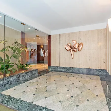 Lovely Flat Avenue Foche Appartamento Parigi
