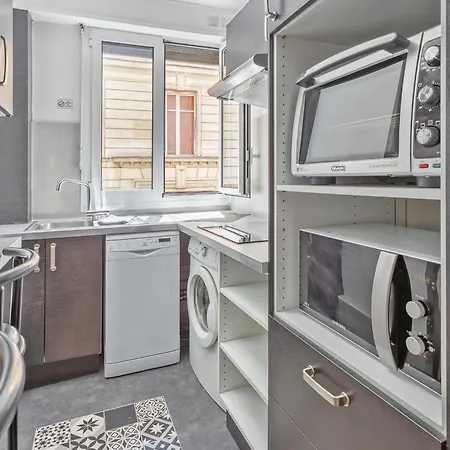 Appartamento Lovely Flat Avenue Foche Parigi