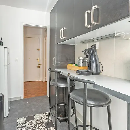 Lovely Flat Avenue Foche Appartamento
